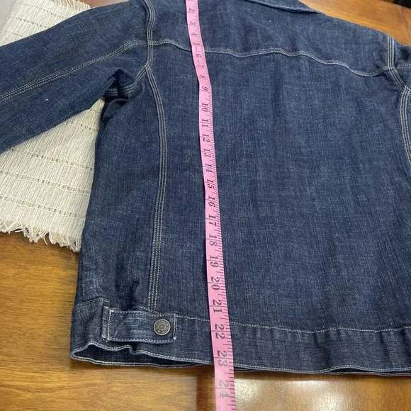 Gander Mountain Jacket women's Medium Dark Wash Denim Jean Coat Outdoor Casual - Picture 11 of 12